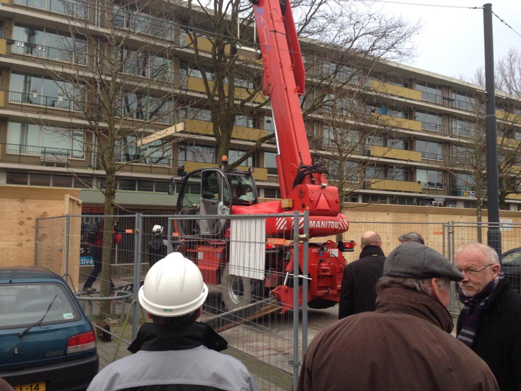 BRONarch's tweet photo. Vandaag Start bouw; herbestemming van commerciële plint naar 9 woningen http://t.co/1IXy2AtzIQ