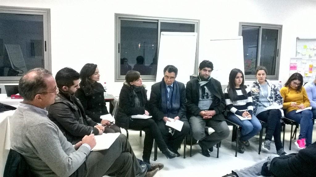 LeilaCharfi's tweet photo. leadership conversation w/ @fmabrouk as part of #SamsungFastTrack by @YSBTunisia @Samsung_Tunisie @ESPRITTN Incubator http://t.co/EoF4k3KGcX