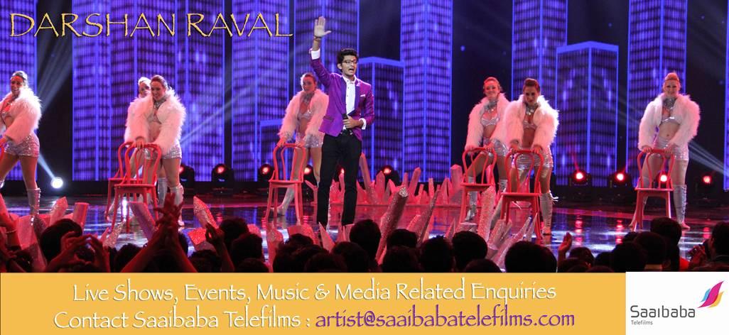 AasthaT02's tweet photo. Mr #Spreadlove updated his cover photo on Facebook.. ##
#FinalePic
#SubahHoneNade 
@DarshanRavalDZ @Darshanlover http://t.co/NeMuLVWXen