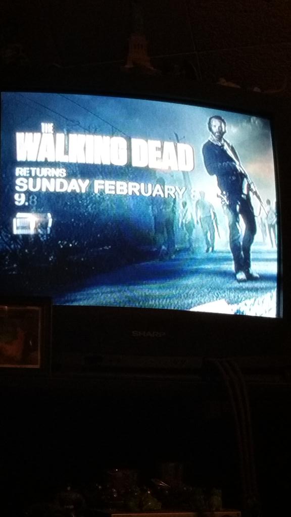 WalkingDead_AMC's tweet photo. YES! RT @TxJ713: FEBRUARY EIGHTH!!!!!!! #TheWalkingDead is baaaaaaccckkkkk!!! 😍😍😍😍 @WalkingDead_AMC @AMC_TV http://t.co/pgS6BCFpTS