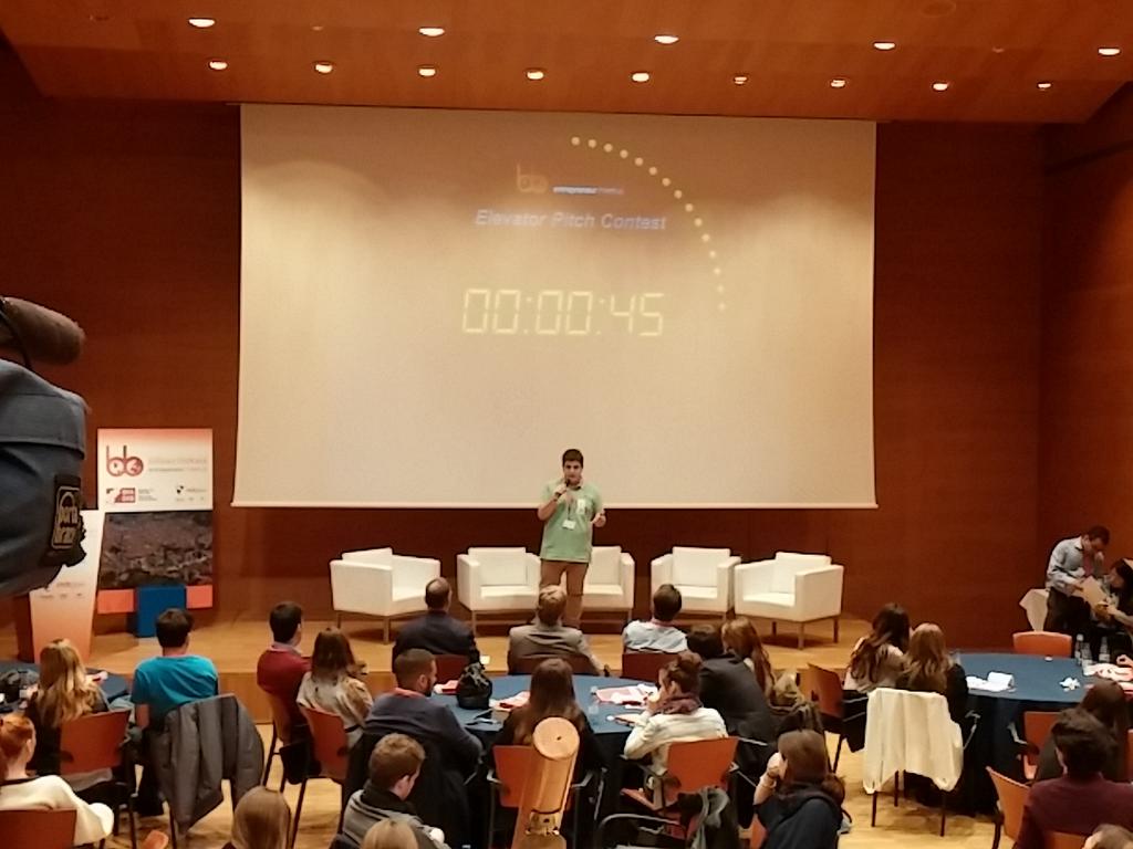 smashkoop's tweet photo. Our team member Andoni pitching about the project Egizu! in #bbemeetup @BBEMeetup http://t.co/Og34nUDVys