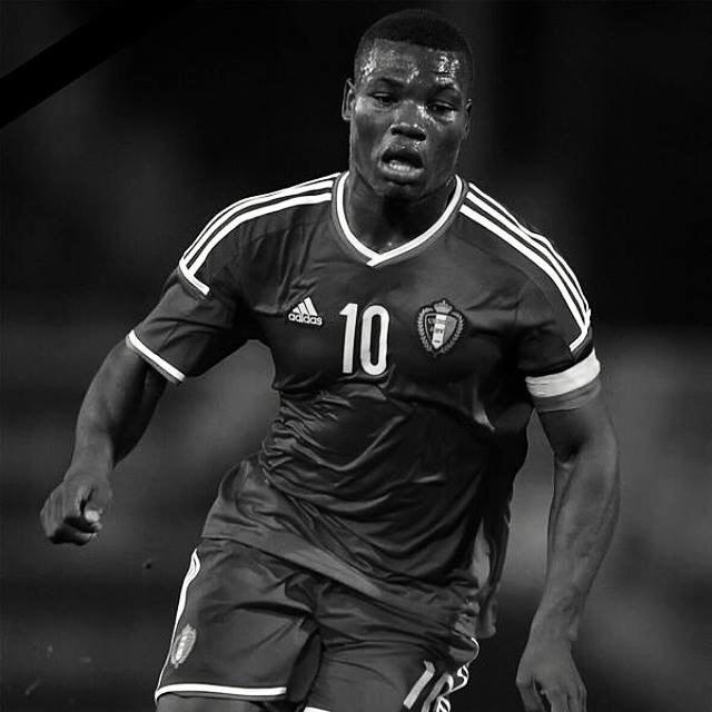FutCuadrado11's tweet photo. #RIP Junior Malanda mort dans un accident de voiture l'international belge u21 #RT UN MAX ! http://t.co/4H3ZV9wz5Q