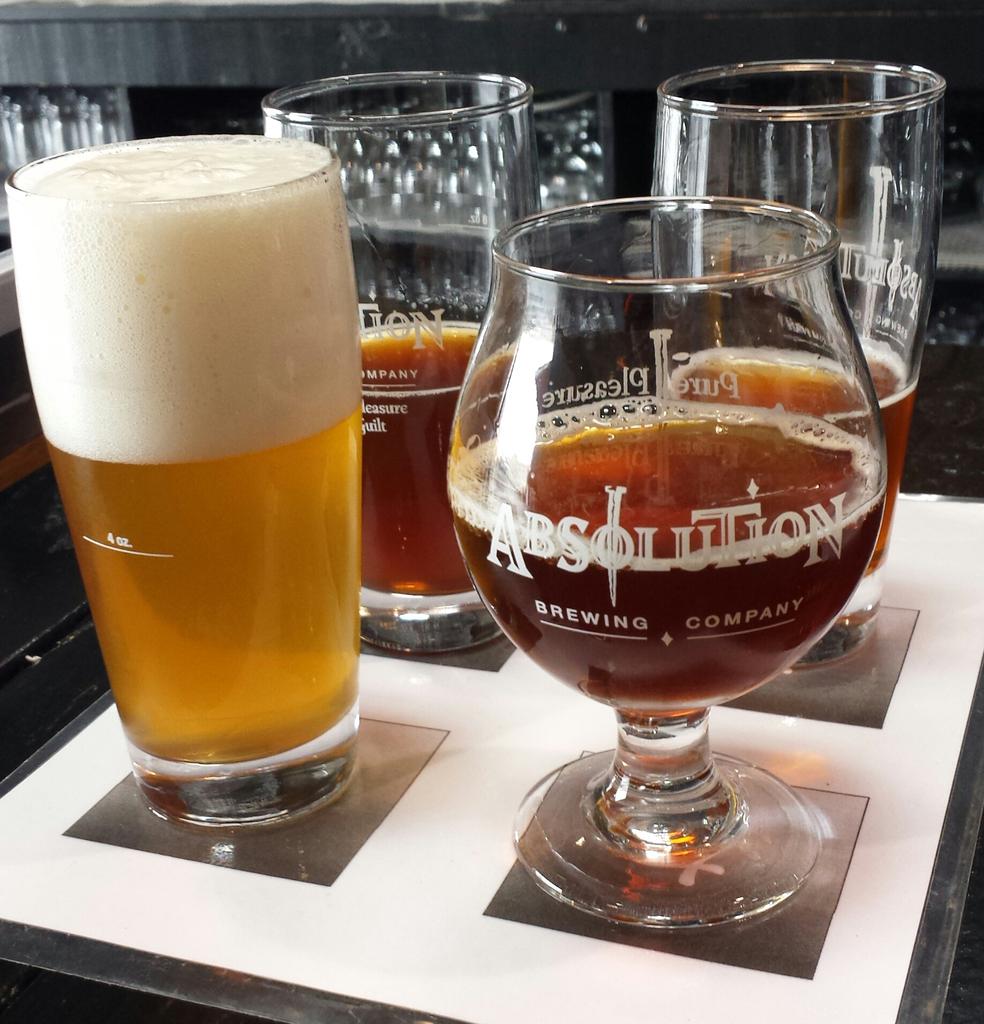 clashctyrkr's tweet photo. The perfect start to a day. #craftbeer from @AbsolutionBrew IPA away. #SupportYerLocalBrewery http://t.co/g5Cia9bFY0