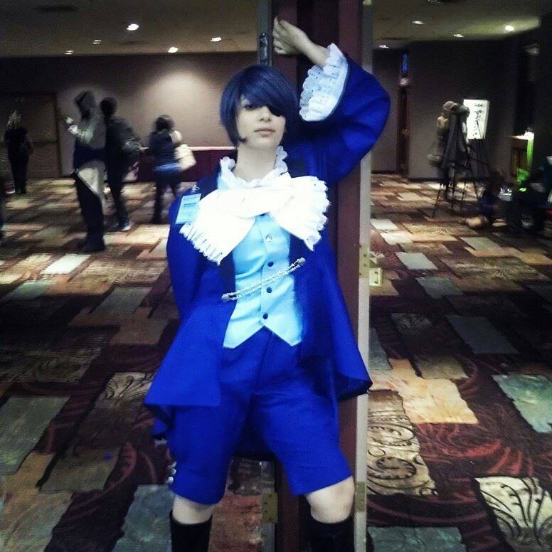 LostYoungMaster's tweet photo. Really @TrancyLady You had to go cosplayed as me? You couldn't have, I don't know, not been posed as so? http://t.co/7cANe0AgLX