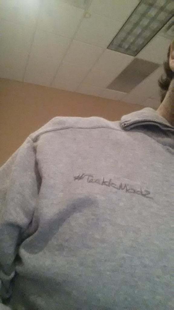 TackleModz's tweet photo. 1st person in the @BassUniversity or #GSOSS expo to come find me in this sweater & say Yo ModZ! ...Gets a free lure! http://t.co/LVX1q6hKNr