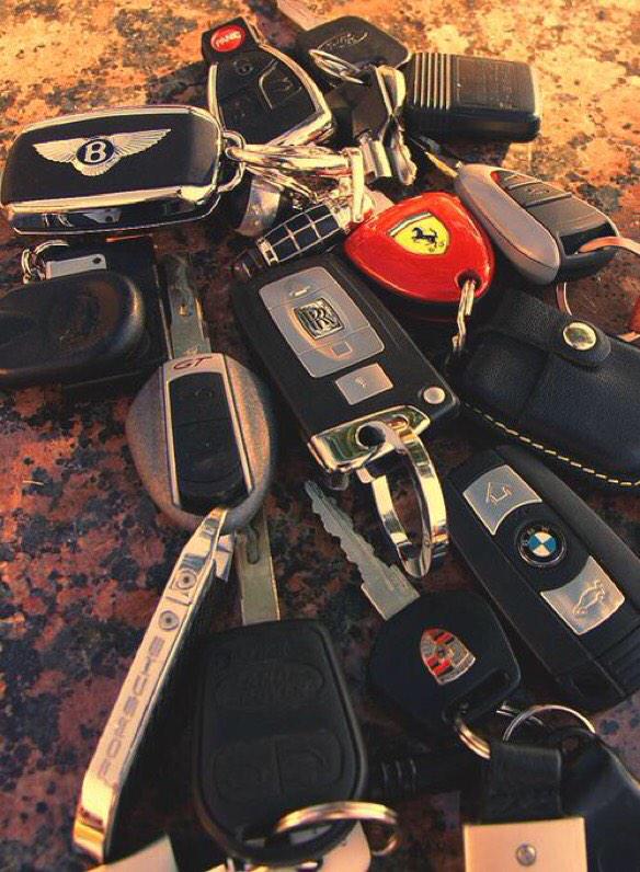 CarSwapMe's tweet photo. What I want my hardest decision of the day to be http://t.co/arvdrjwi9X