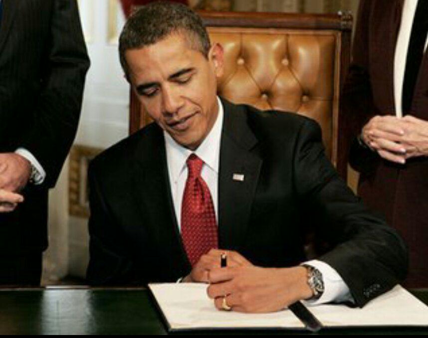 OnlyLefties tweet picture