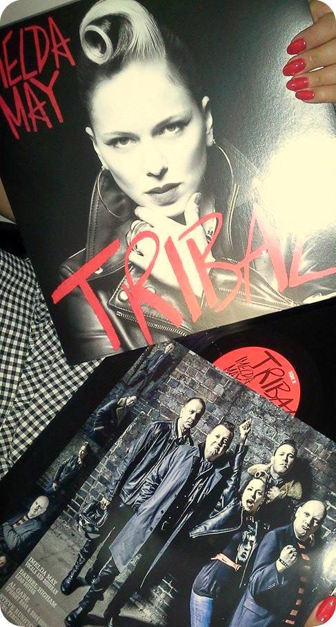 A beleza q faltava em minha vitrola!! ♡ <a href="/ImeldaOfficial/">Imelda May</a> <a href="/ImeldaMayShow/">TheImeldaMayShow</a>