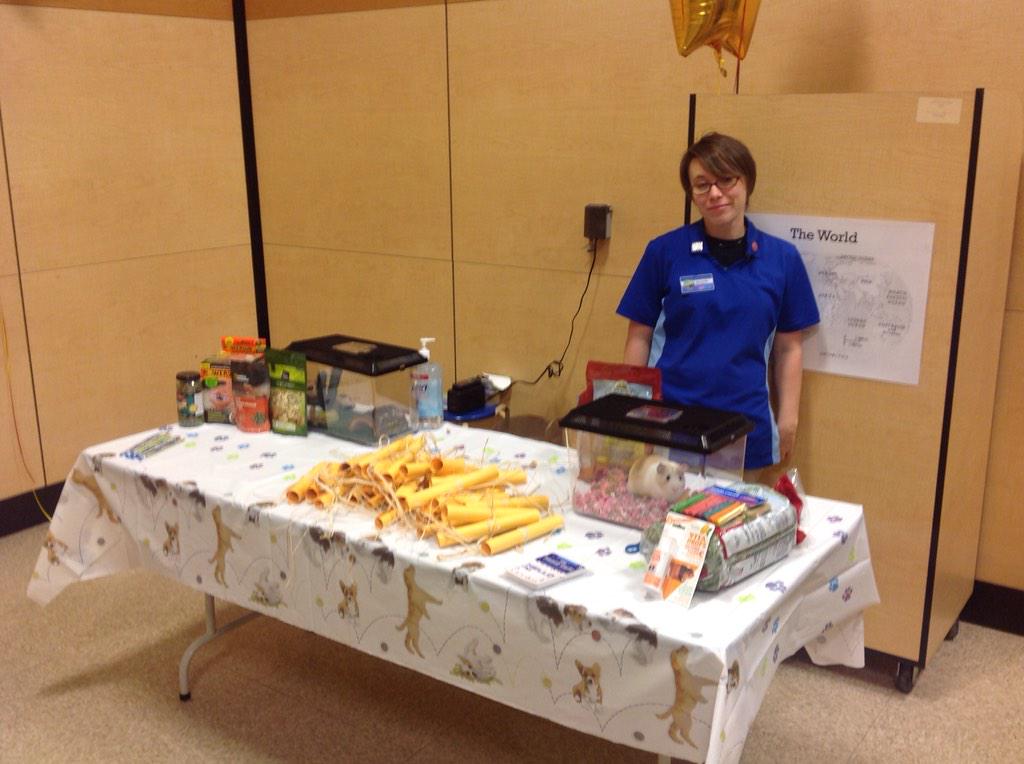 Dh0785Hollen's tweet photo. Getting ready to #feedthefish in Timonium 1482. @JohnPridemore12 http://t.co/qBzGpXHScS