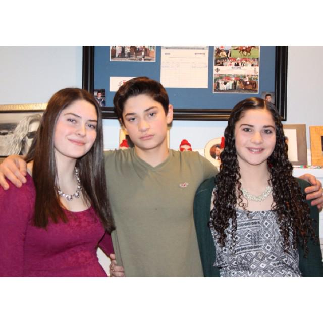 madi_ostaa's tweet image. Good luck to my little stunna at Winterfest this weekend 😂🏊👍 #oookillem #artyshere @Joey_Oster