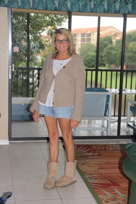 Thanksgiving in Orlando. http://t.co/UGpQT80fOD<a href="/tag/samuraicop2"class="tags"><span>#samuraicop2</span></a>