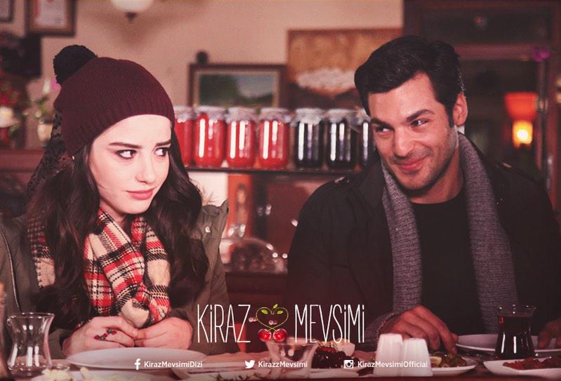 SurecFilm's tweet photo. Bu akşam #oyunadevam demeye hazır mıyız? Kiraz Mevsimi 20:15'te FOX'ta! @ozgecangurel @SerkanCayoglu http://t.co/JpkAYvGXBp