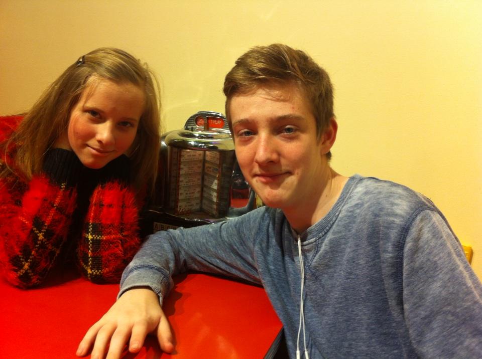 becsheff's tweet photo. Milkshake break #Brad's15th http://t.co/oXoNN3qZ87