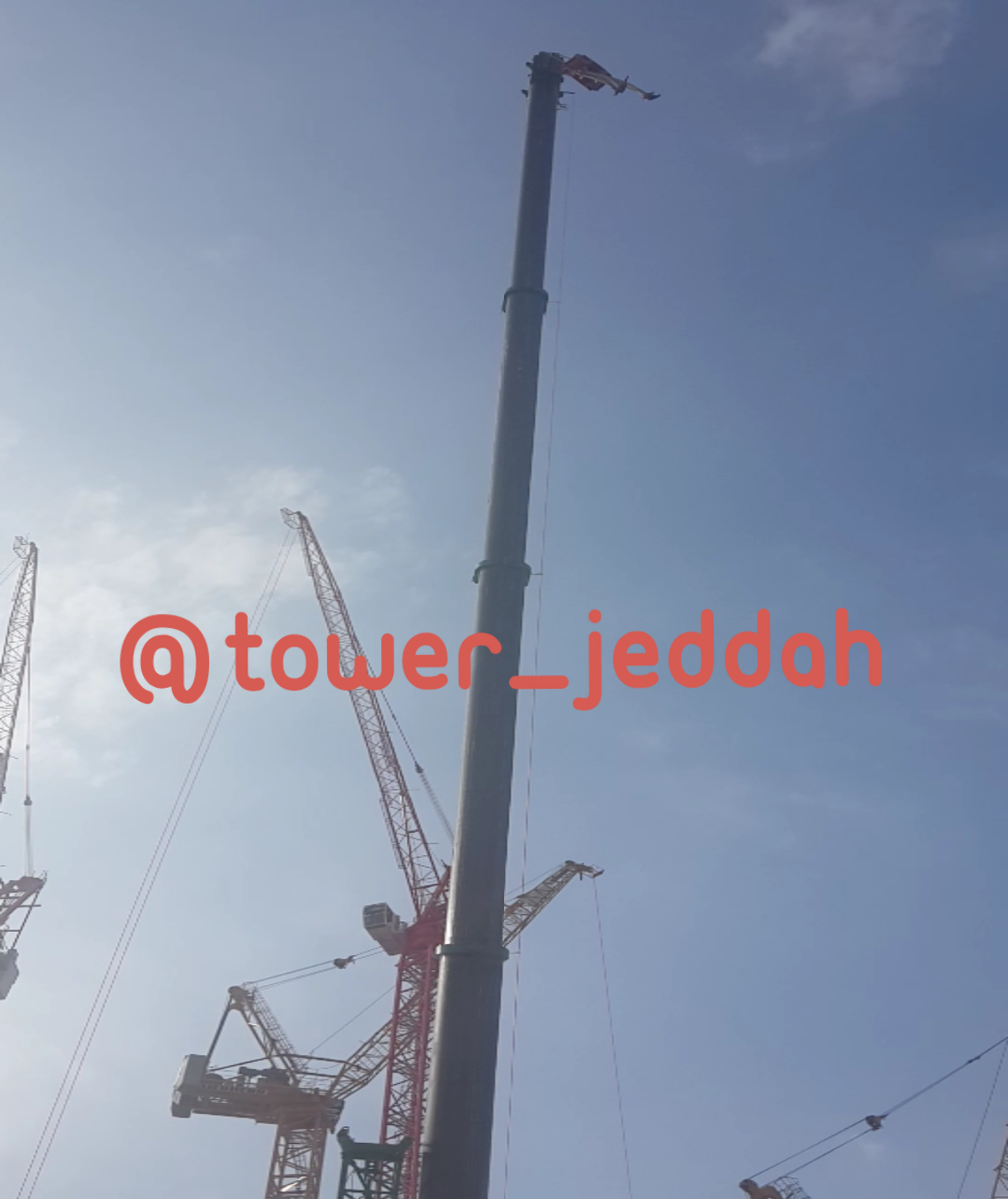 tower_jeddah's tweet photo. #برج_المملكه واعلی رافعه بالعالم http://t.co/ACcXNzYtp6