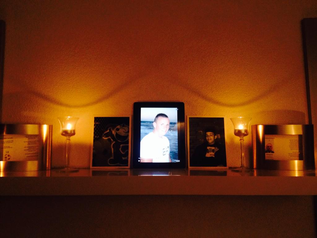 Calvin045's tweet image. Rip kevin😭