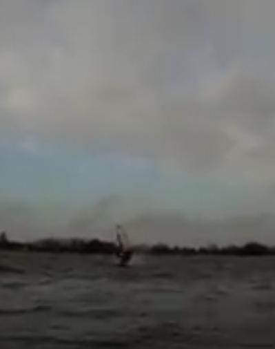 Just Windsurf my #FanaticSup Fly Hrs 12'6. Chill 7dgr and 8Bft