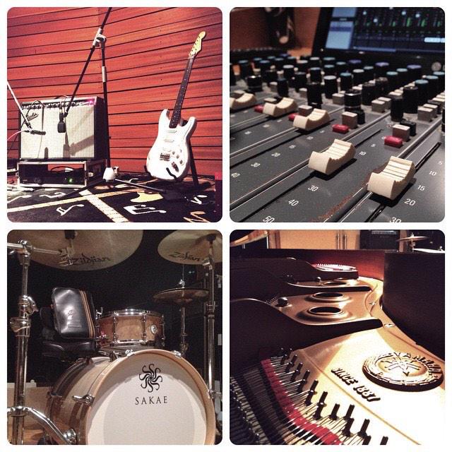 A session at Harry Anggoman's. 
Pic by <a href="/rsunito/">Rayendra Sunito</a>