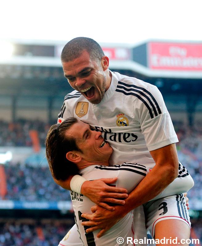 realmadrid's tweet photo. ¡Las mejores imágenes del partido de hoy! #RealMadridvsESP #RMLive ¡#HalaMadrid! http://t.co/6QYG6RKOOd