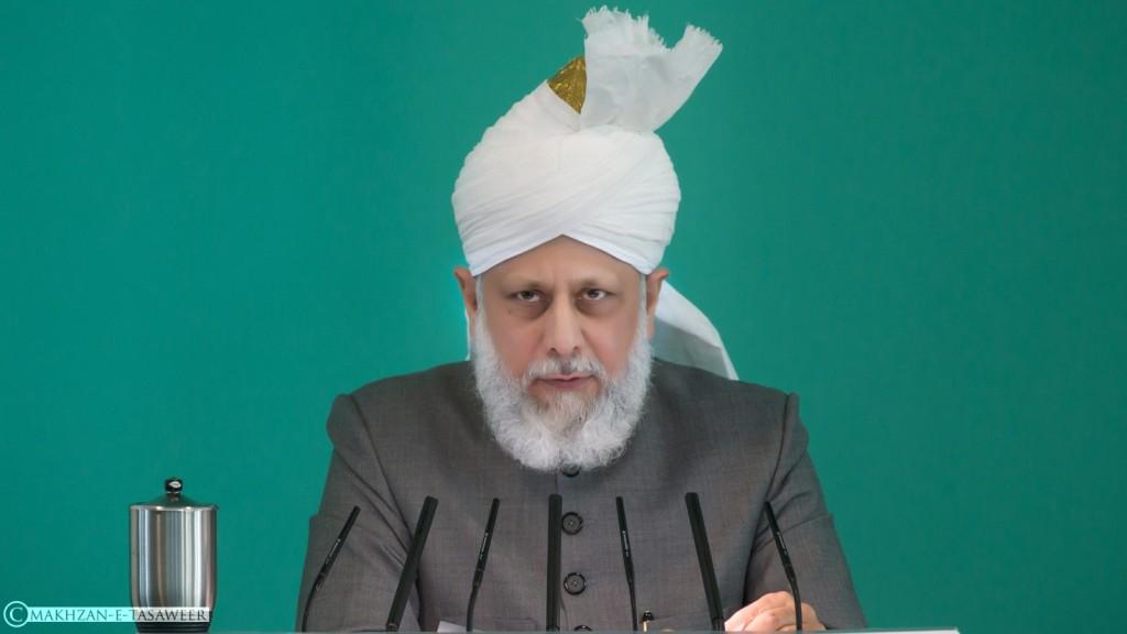 alislam's tweet photo. PRESS RELEASE: Head of Ahmadiyya Muslim Community condemns Terrorist Attacks in France https://t.co/t49GehjFrc http://t.co/qbuFE7d71p