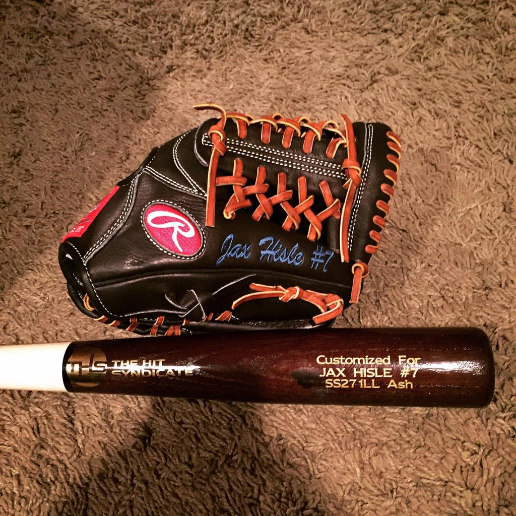 hislewood's tweet photo. My son is ready for winter workouts. #baseball #SyndiStick #HitItHard #Rawlings #Shortstop #Pitcher http://t.co/Xrylg3RHcU