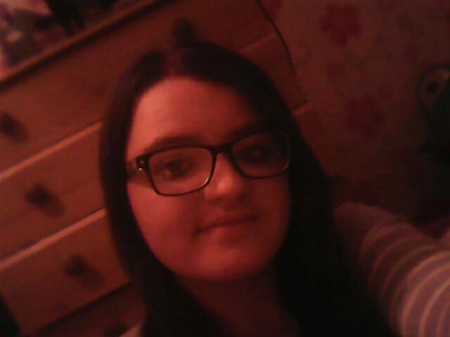 EveyEve16's tweet photo. to cool for skool xox http://t.co/1r8qfqaUX7