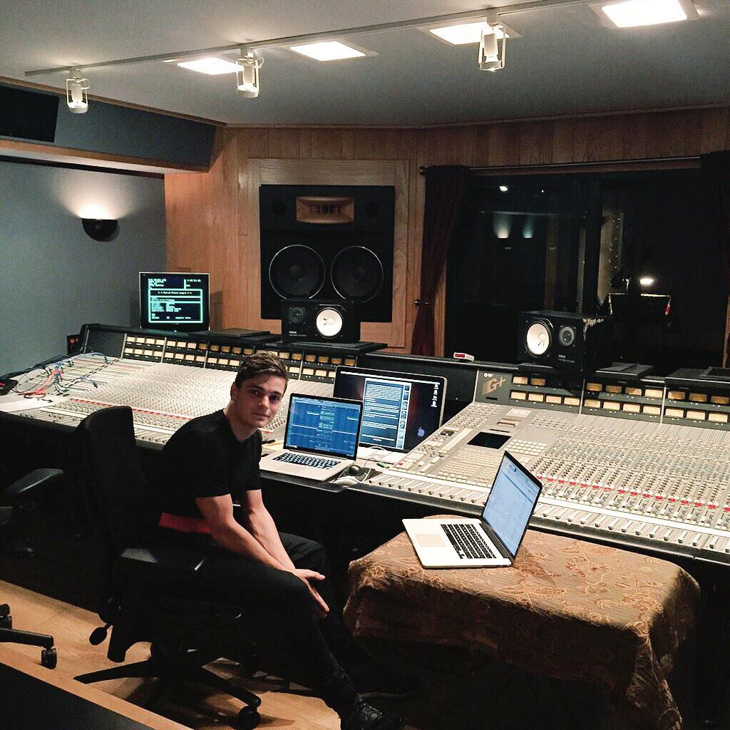 martin garrix macbook setup martin garrix macbook setup