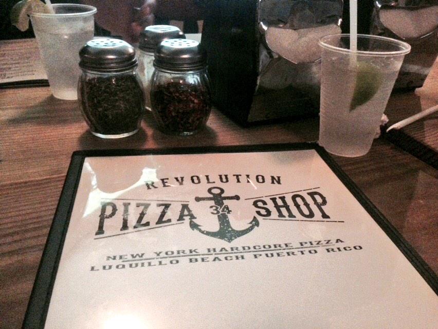 TPorchey's tweet photo. Night out at the kioscos! Smell of fresh pizza drew us in to #34 http://t.co/HwgoB9D9Gh
