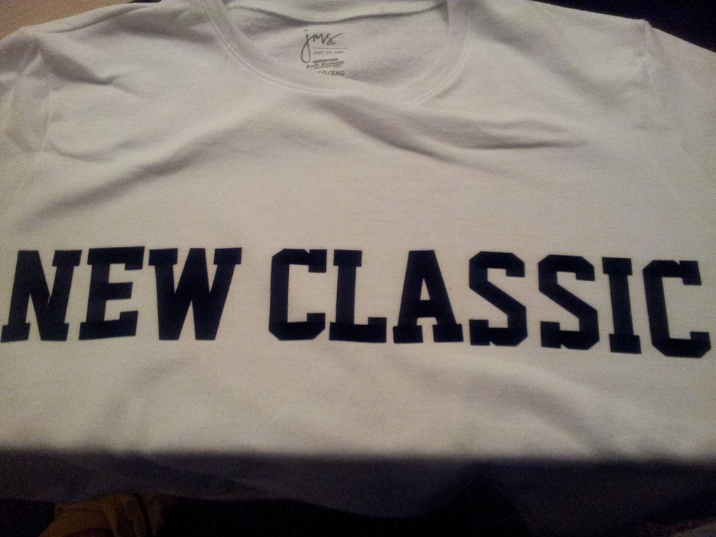 RosaBlanco92's tweet photo. I love making shirts #newclassix http://t.co/I5XoVmz8zM