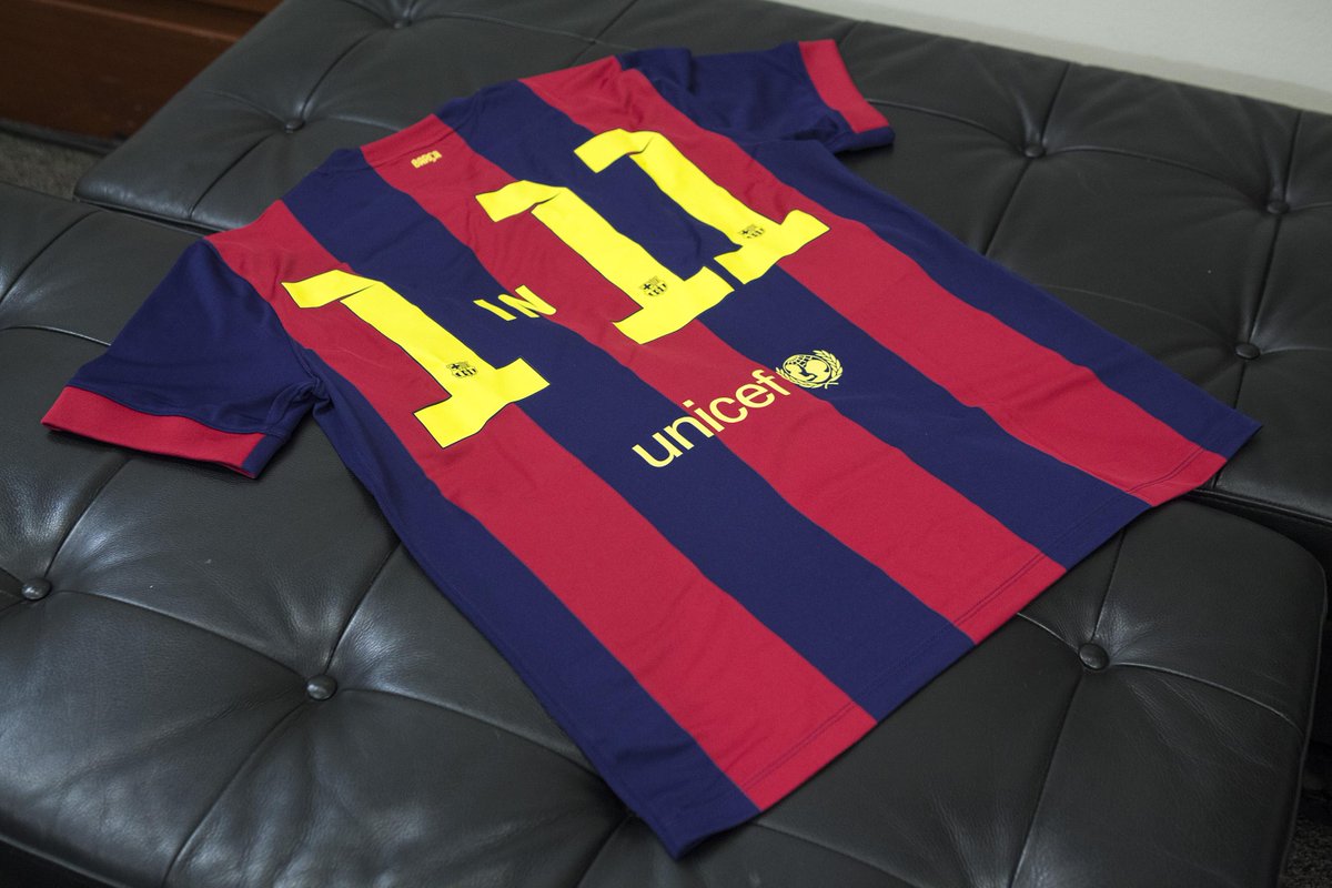 FCBarcelona's tweet photo. Get all the details about the FC Barcelona, @UNICEF and @reachouttoasia campaign http://t.co/Nsj1UD8DwE #1in11 http://t.co/Ua6YAAueqU