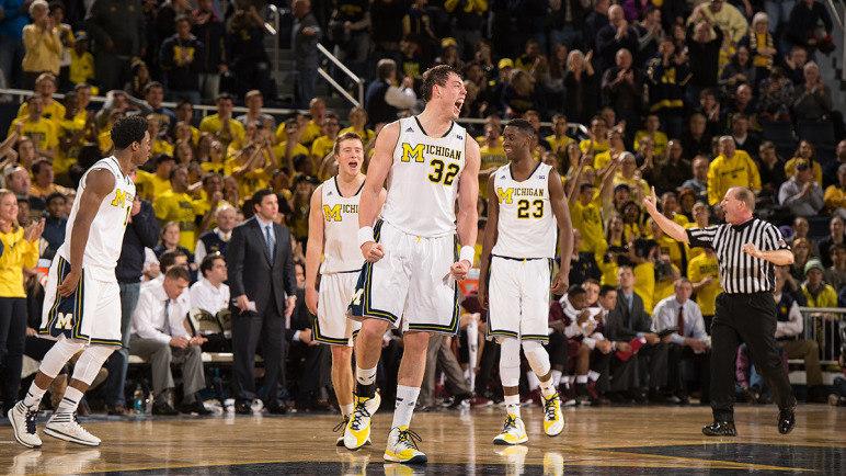Wearing 1989 Throwbacks, Michigan Throws Down Minnesota at Home.

RECAP » mgob.lu/1ABXCkE