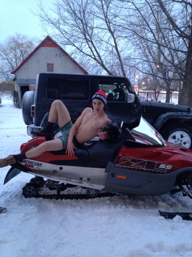 JaceDalessandro's tweet photo. Wasn't even cold http://t.co/y6zXBe4sVF