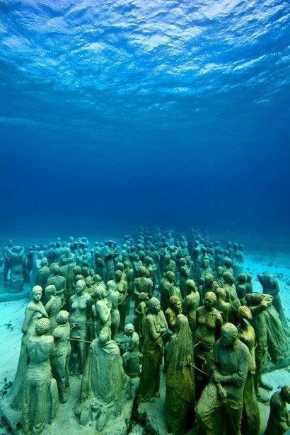 _Paisajes_'s tweet photo. Museo submarino en Cancún, México (foto de Jason deCaires Taylor) http://t.co/lpsZYEuDhF