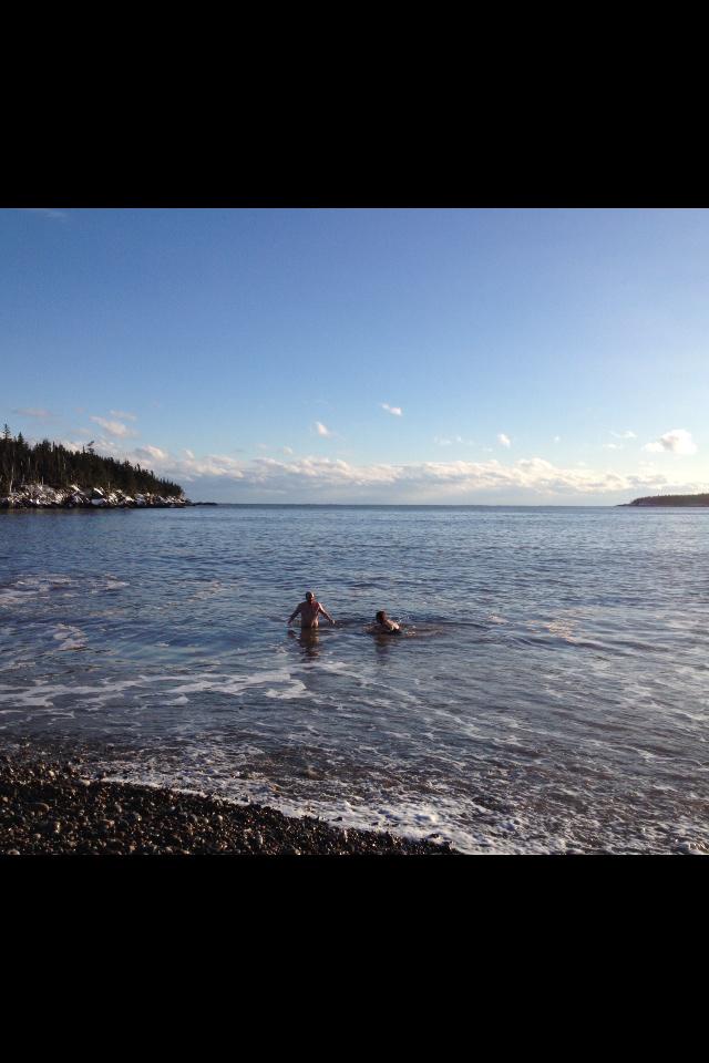 It was a perfect day for a polar dip. #thermaltherapy #spachanceharbor.