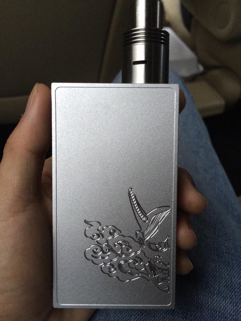 Vape on a Sigelei 100w box mod (Oni edition)! DM us if you want one or if  you have any questions. #Sigelei #vape #FN
