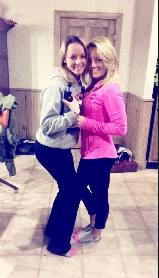 ohMYkenzy's tweet photo. She's actually becoming one of my best friends ☺️💗 #sister http://t.co/JbnvTVO4lN
