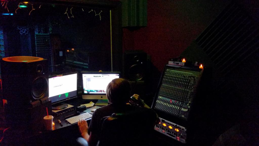 DashPointBand's tweet image. Here's a photo of our audio engineer/lead singer Andrew hard at work in the studio. #VinylFrontierRecords