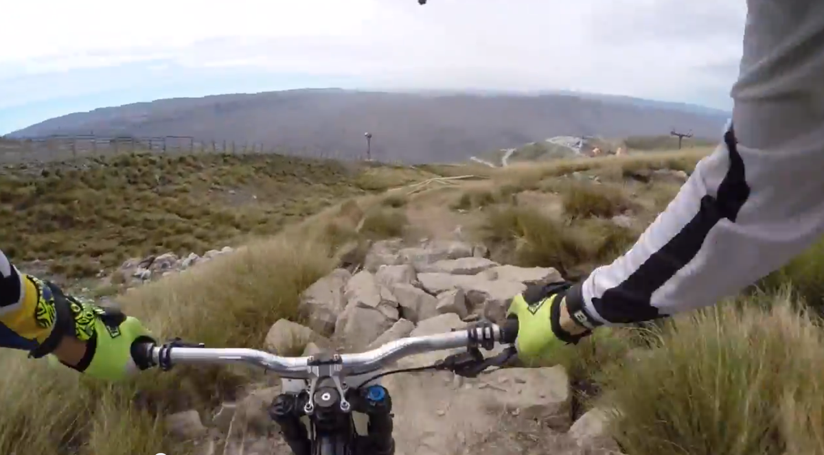 Helmet Cam from New Zealand National DH in Cardrona with <a href="/WynMasters/">Wyn Masters</a> : vitalmtb.com/videos/member/… <a href="/maddogBoris/">Boris Beyer</a> is jealous