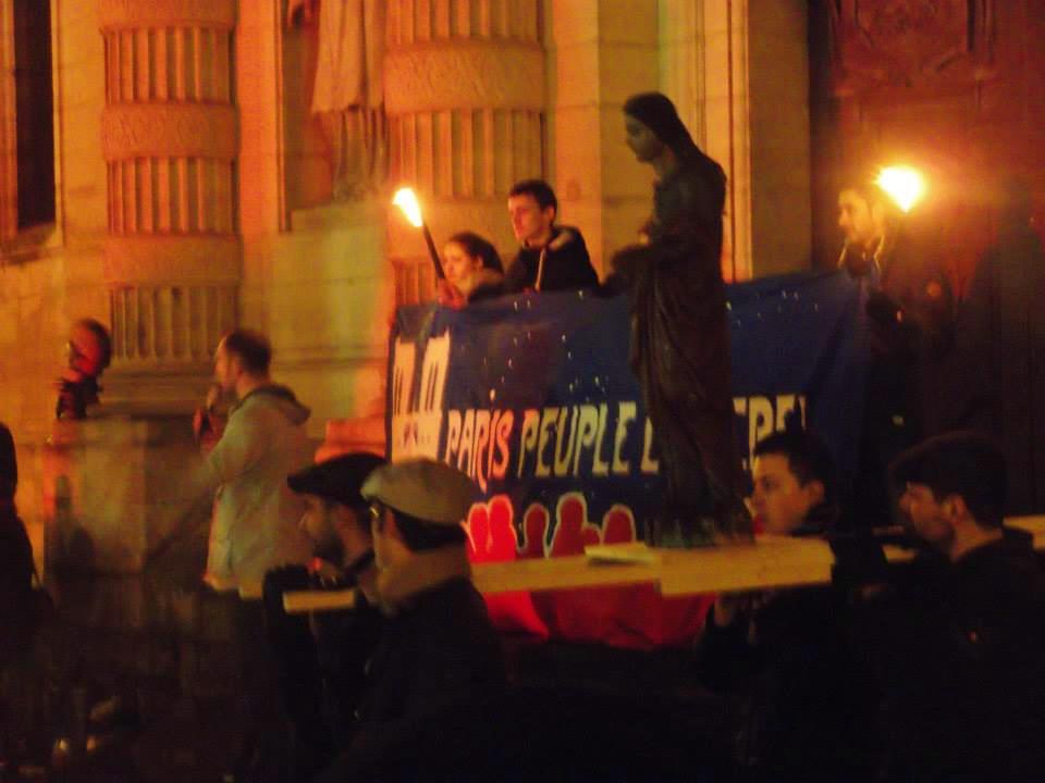 Arcorleans's tweet photo. Hier soir j'ai eu l'honneur de participer à la 10ème Marche de #ParisFierté ! Bravo les Parisiens ! #JFP2015 http://t.co/UaC7kwofhT