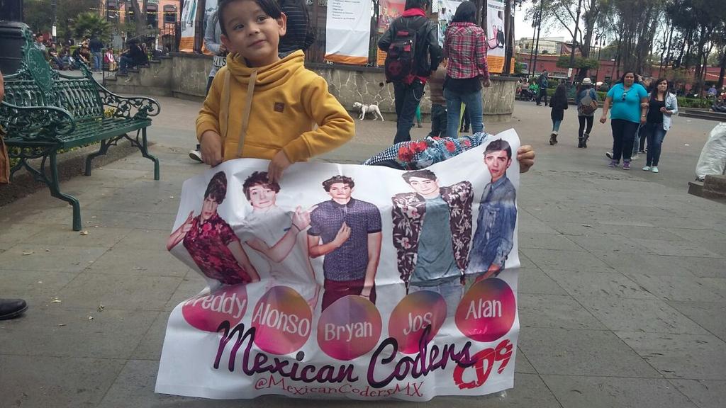 MexicanCodersMX's tweet image. Hoy en la reunion fue un pequeño Coder Boy :)
#ReunionMexicanCoders #CoderBoy #CoderPower