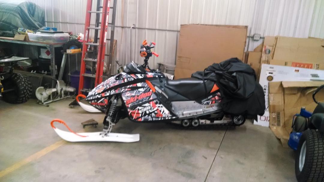 krueger_56's tweet photo. @SnowmobilePics @SlednecksUSA http://t.co/BrRRRKaS2j