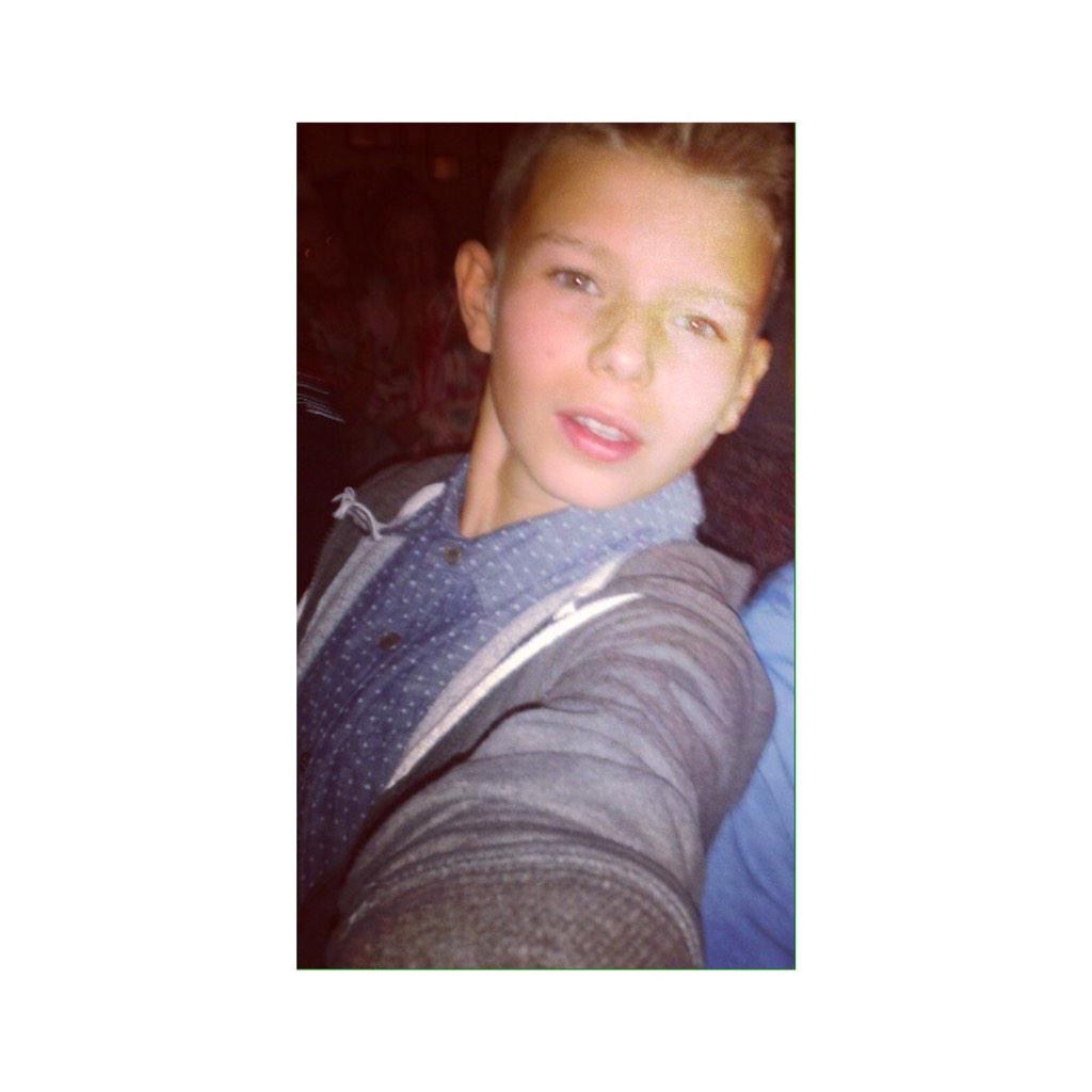 MoreOffic's tweet photo. My boy J My 🌍 I love him so much 💘 http://t.co/t7MR2rdQYm