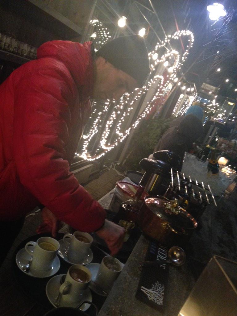 OurBicycleThief's tweet photo. Hot toddies all around at the Fire &amp; Ice Bar http://t.co/MsWQorT22G