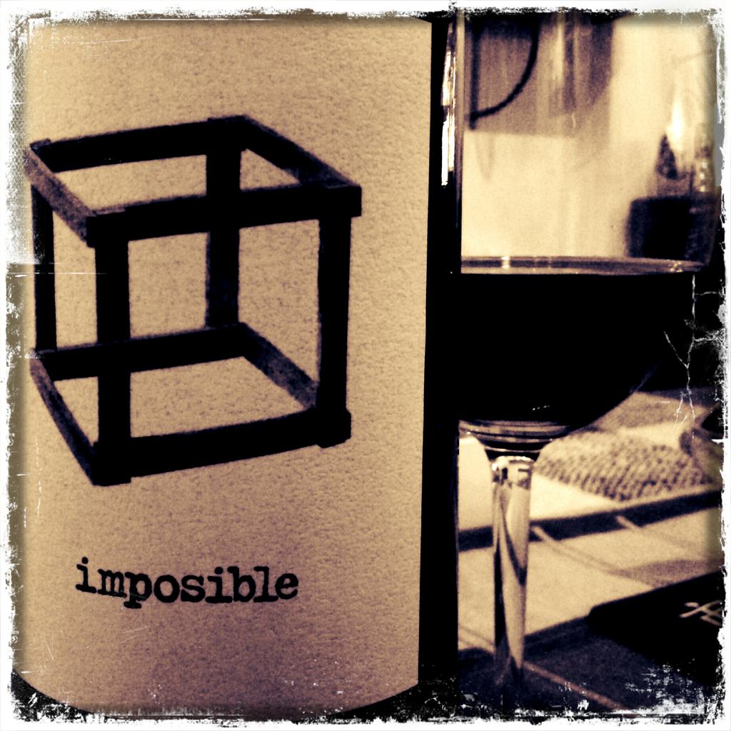 Que este año, excepto el vino, nada sea... Imposible! #Malbec '11 by <a href="/MaalWines/">MaalWines</a>... Cheers! :)