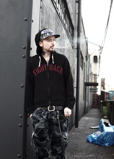 Sub_Kumamoto's tweet photo. LEATHER BELT -NINE MC Punk skaters-【NINE MICROPHONES】→http://t.co/564mROX7ag 上質なCOWHIDEにプリントを施したレザーベルトは定番人気のアイテム。 http://t.co/8IP3alFRDs