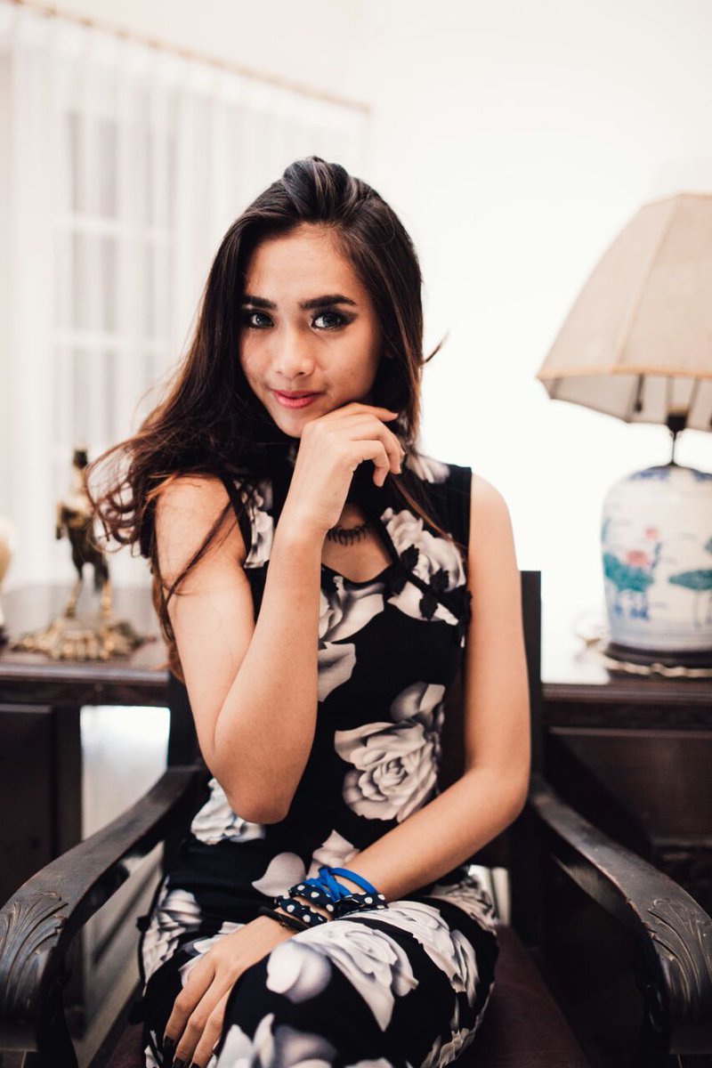 VM_management's tweet photo. Talent (remaja), Natassya, 18th, 170cm/45kg http://t.co/6ALHV9TNX5