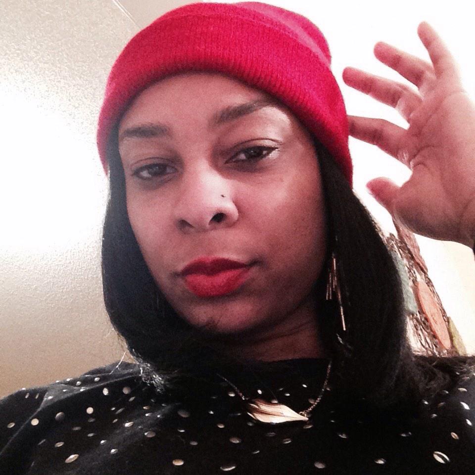 StayMyDistance's tweet photo. They speak on ya but Neva speak up #WhenTheySeeU 👂 http://t.co/ahUwIEY2QV