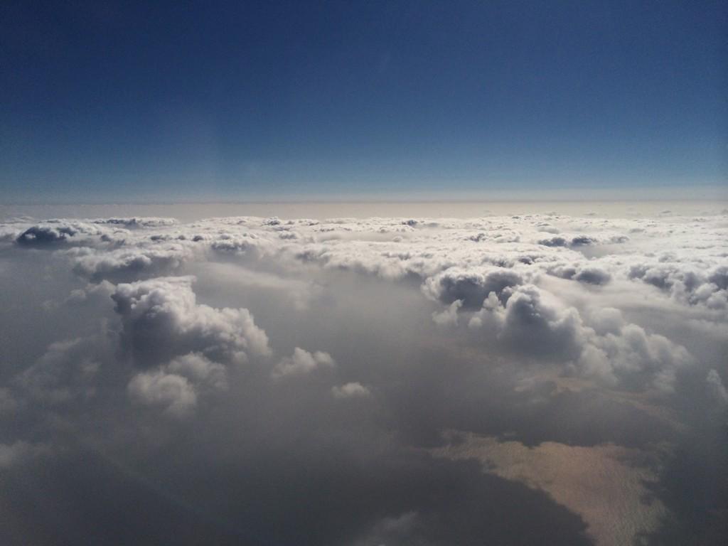 DuQ4's tweet photo. いってきま http://t.co/lLocUHgCCP