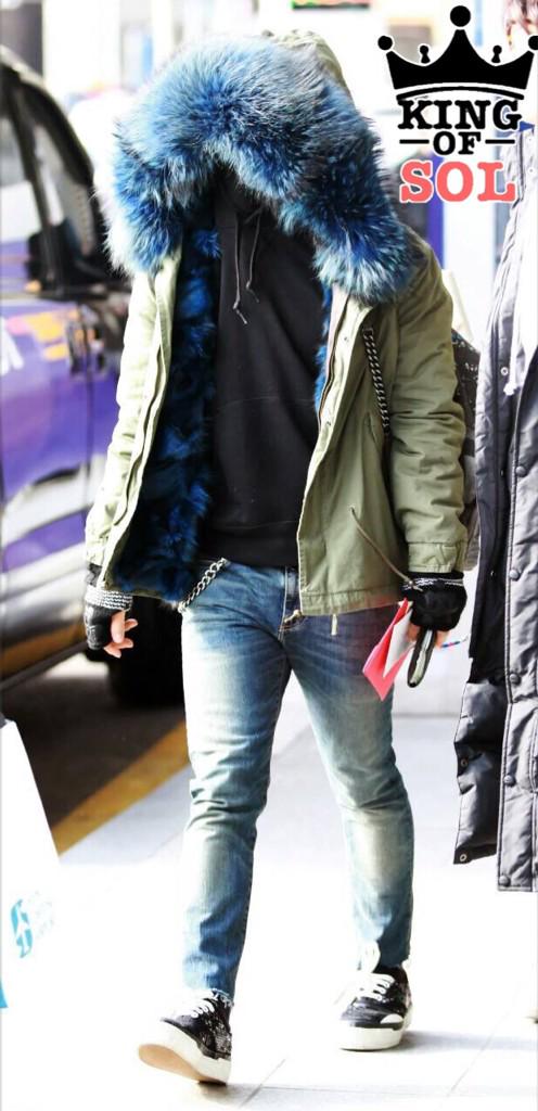 KINGOF_SOL's tweet photo. [PHOTO]HQ #SOL

141221
仁川空港 http://t.co/74tvulK7hL