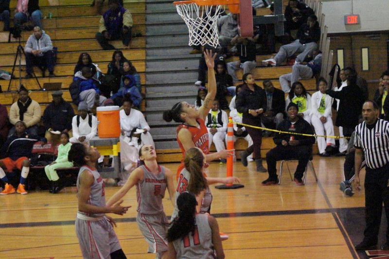 ExaminerNJ's tweet photo. #LongIslandLutheran defeats #EastsideHighSchool http://t.co/NPGMnpMxN4 @newjerseysparks #ANYR http://t.co/rAtfnQ25Rd