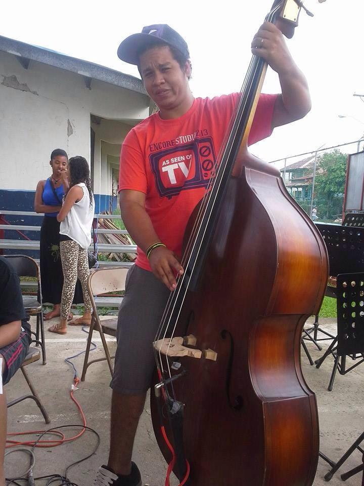 ricki_drum's tweet photo. Foto vieja http://t.co/ugE4jP0O0g